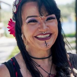 Meet your Posher, Marilyn